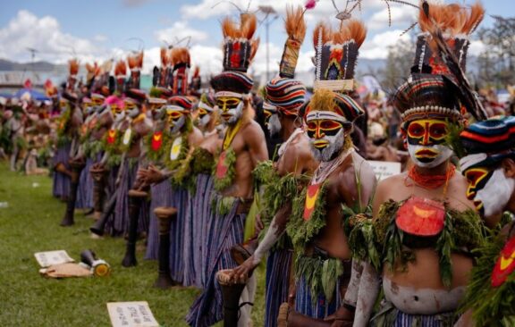 Papua New Guinea Mount Hagen Festival Tour