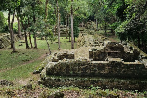 Central America – El Salvador, Honduras & Guatemala